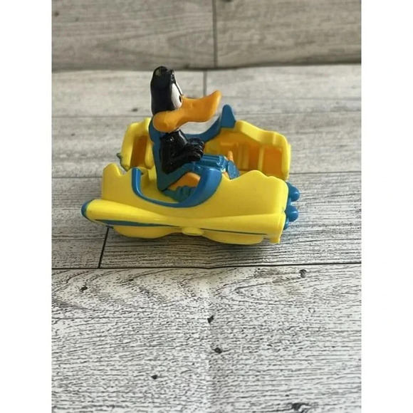 VTG Looney Tunes Quack-Up Car Toy McDonalds 1993 Daffy's Splitting Sportster - Picture 4 of 5